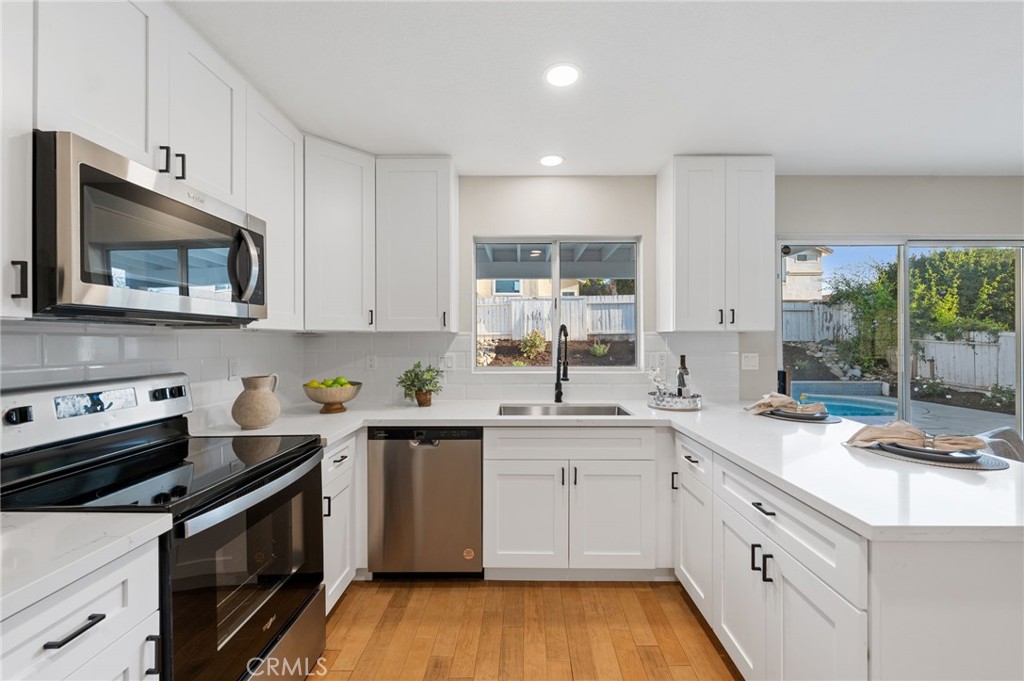 33037 Rossman Circle
