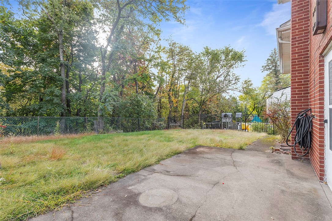 5117 Rosecrest Dr.