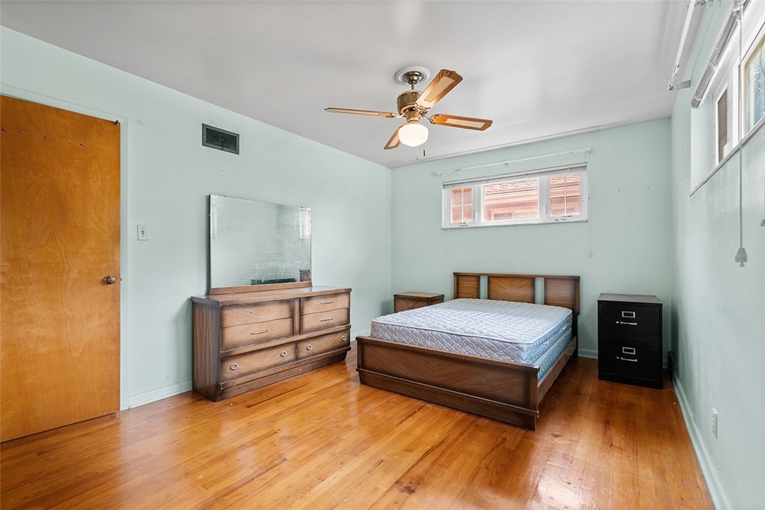 5523 Rippey Place