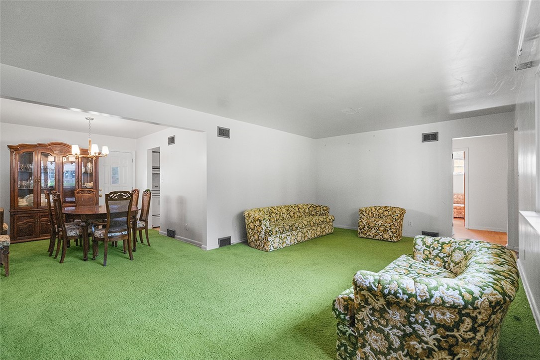 5523 Rippey Place