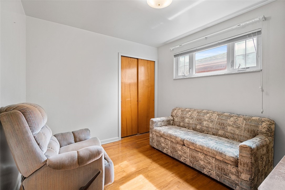 5523 Rippey Place
