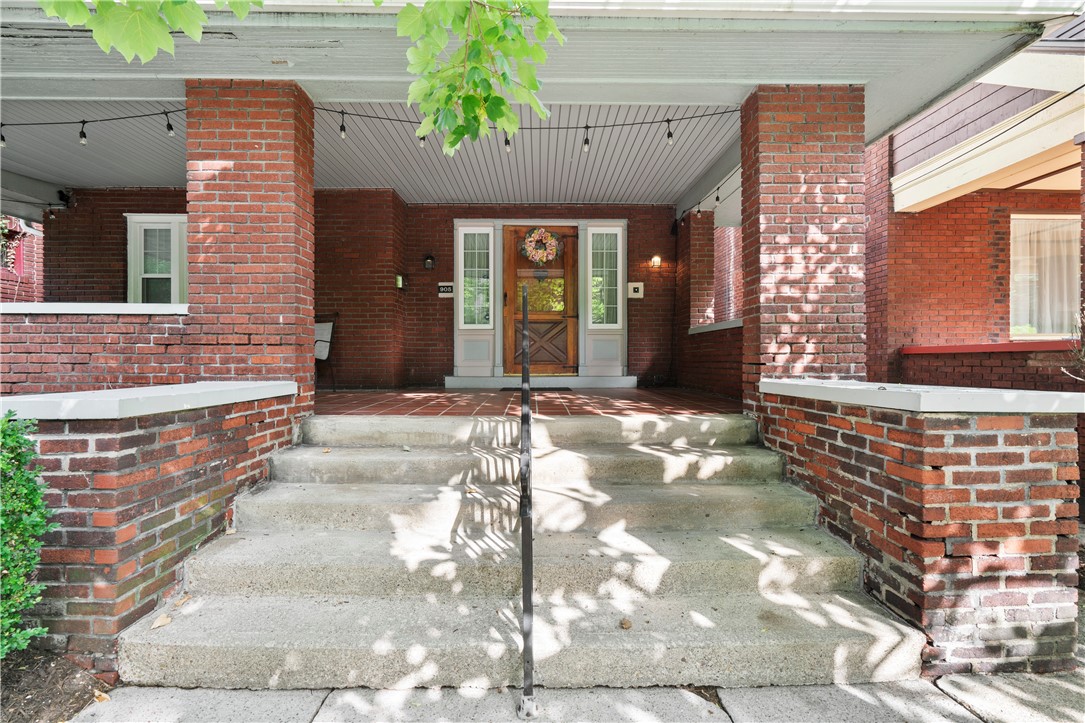 905 N Euclid Ave.