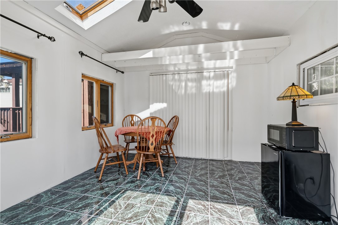 127 Selvin Dr