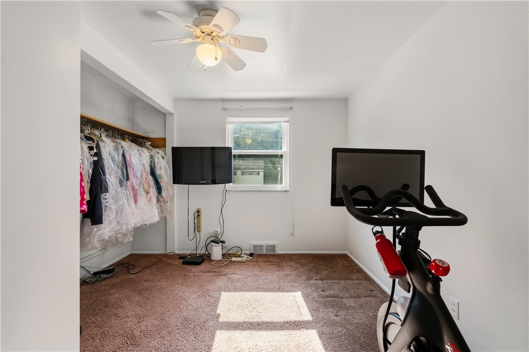 127 Selvin Dr