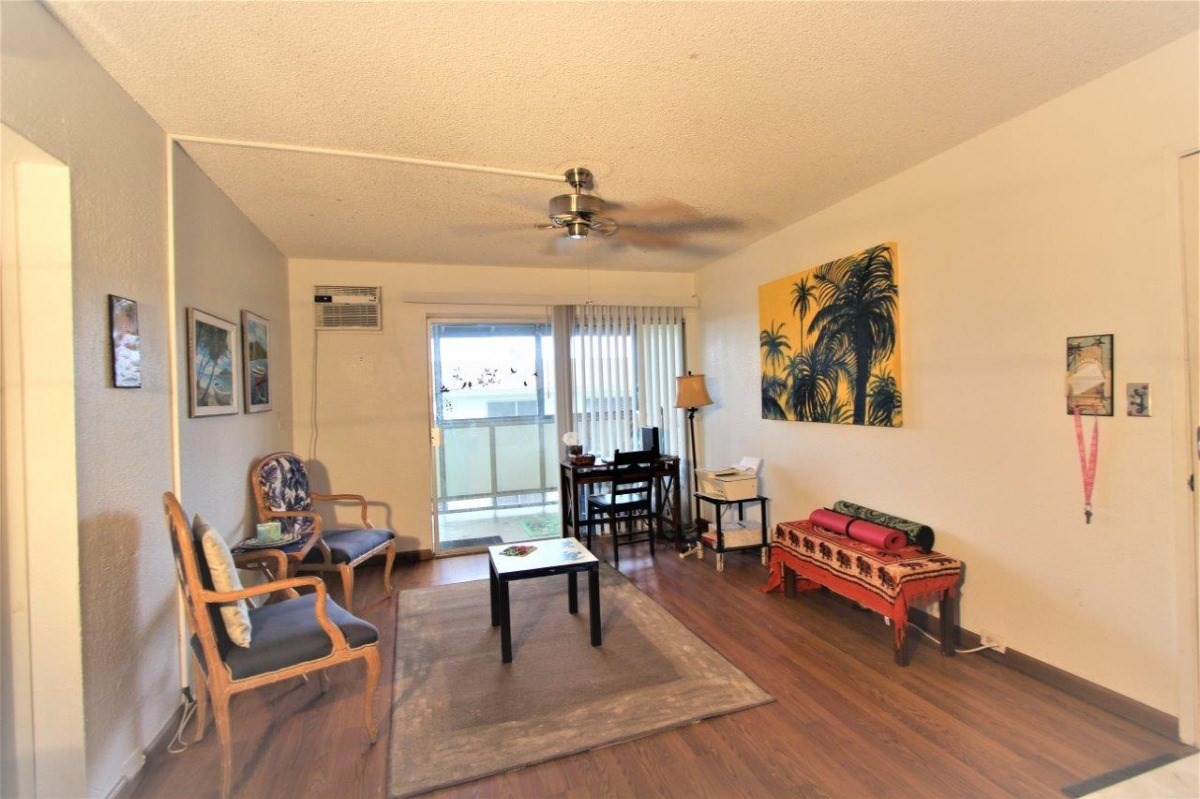 74-5618 PALANI RD B8