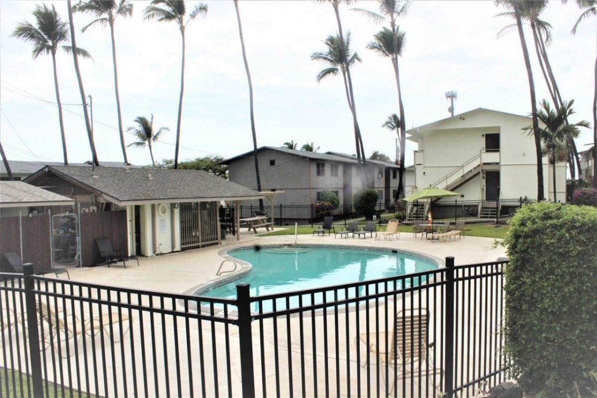 74-5618 PALANI RD B8