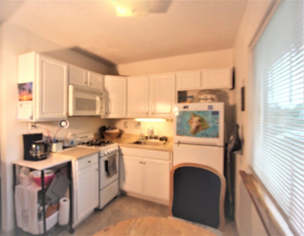 74-5618 PALANI RD B8