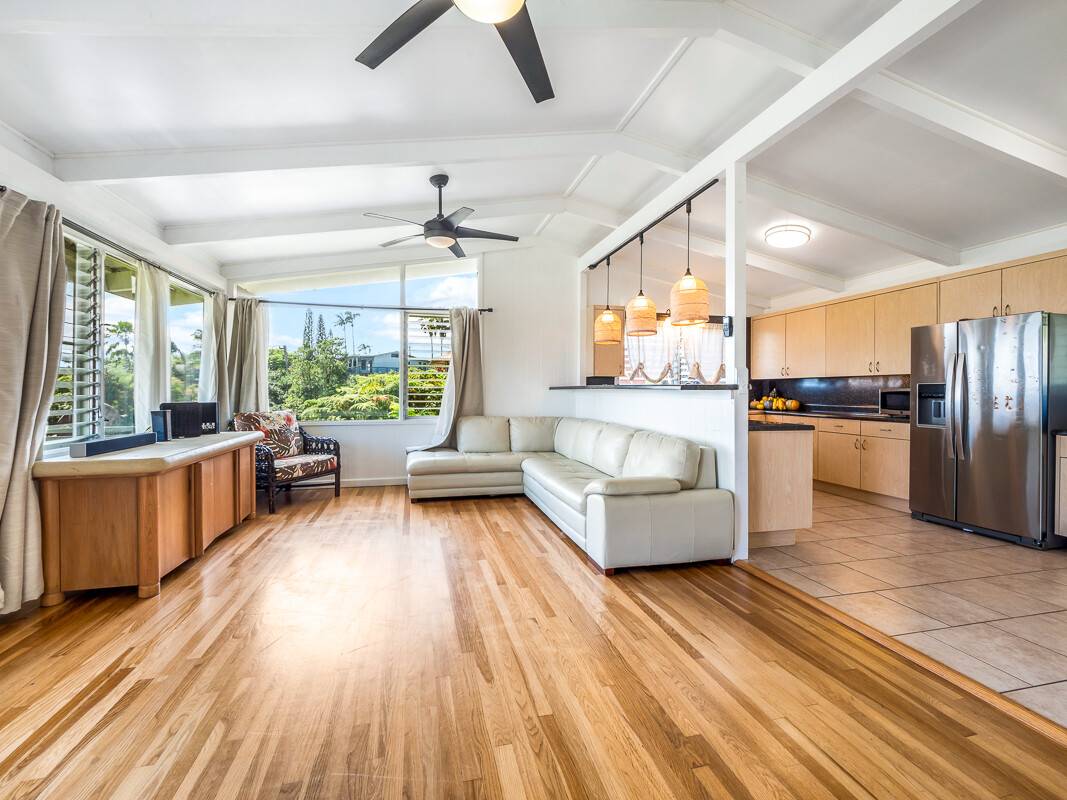 37 PILIALOHA ST
