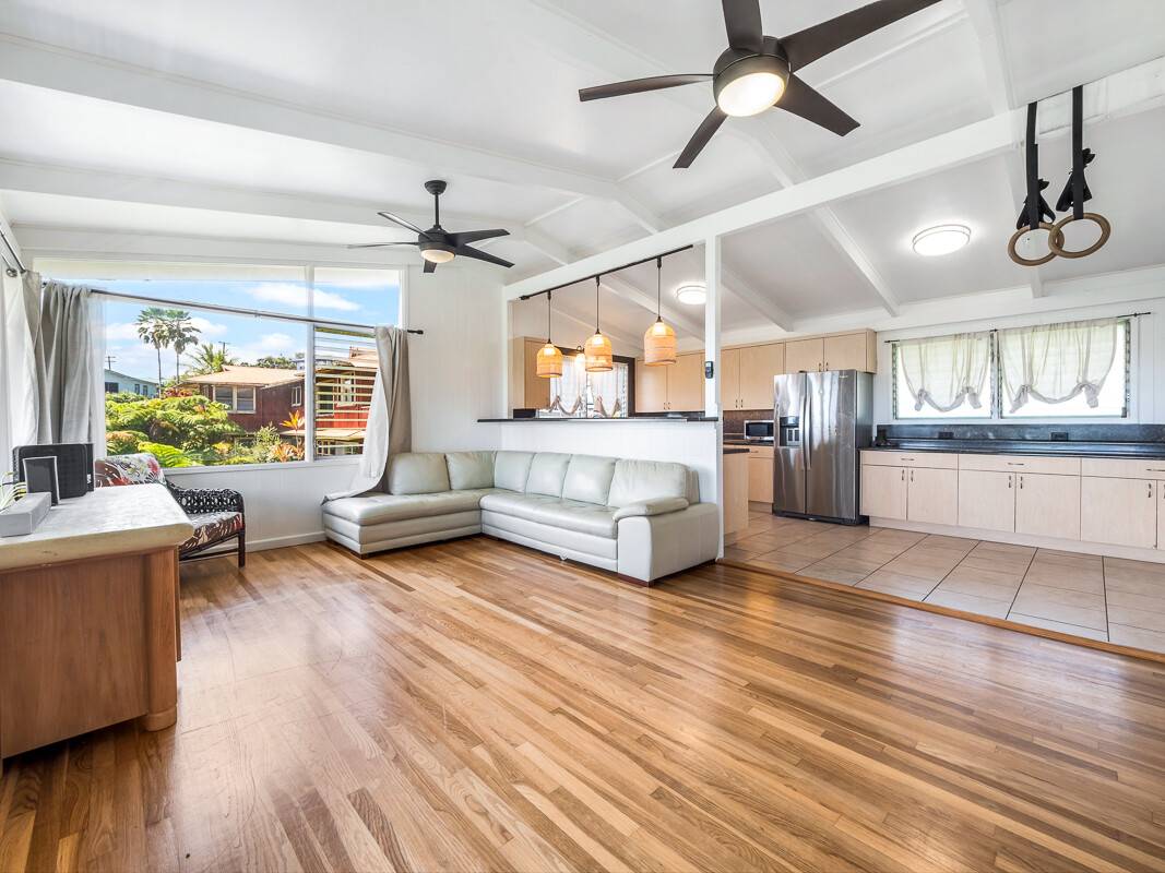 37 PILIALOHA ST
