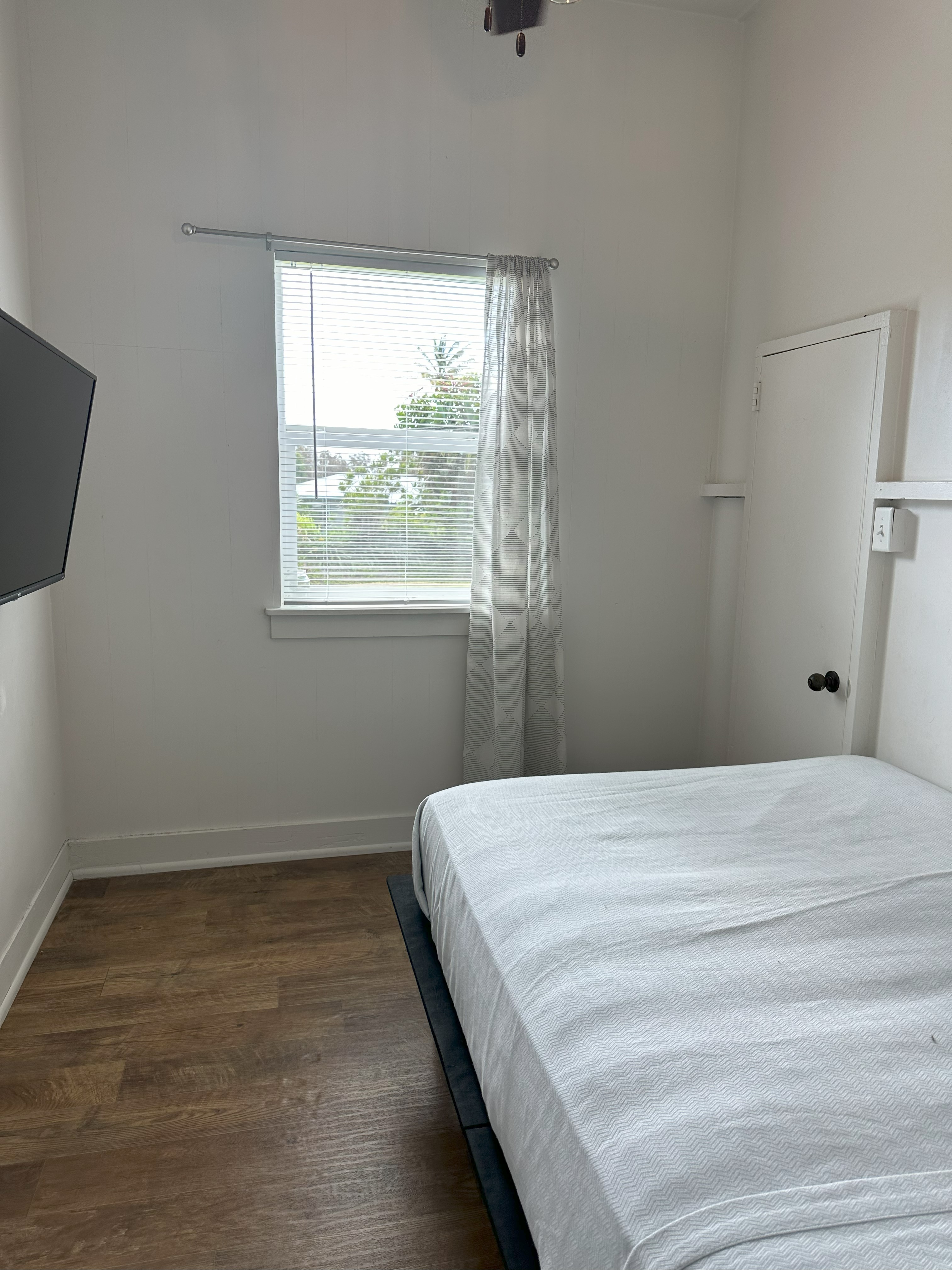 54-2423 KYNNERSLEY RD