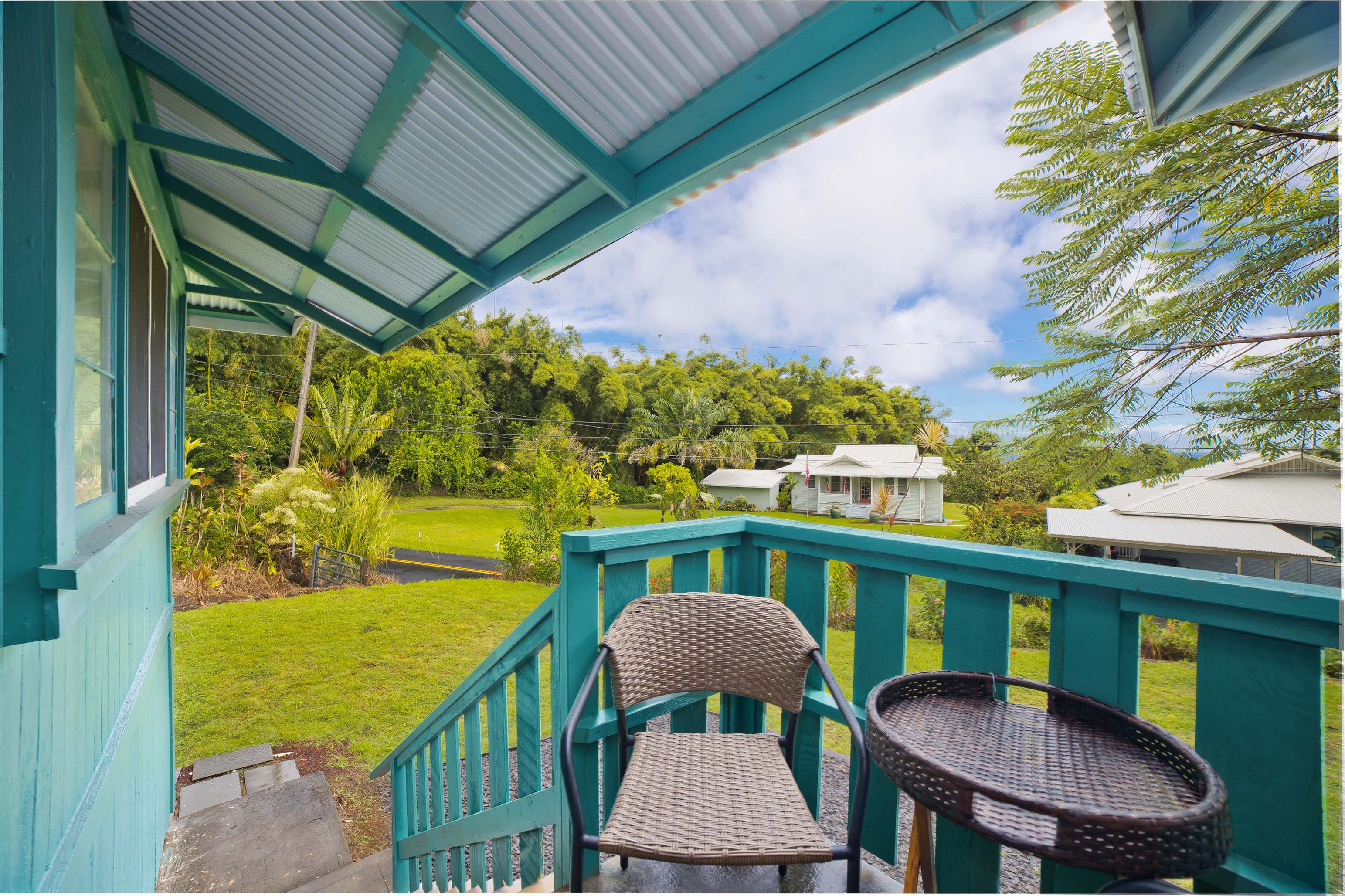 27-1021 OLD MAMALAHOA HIGHWAY