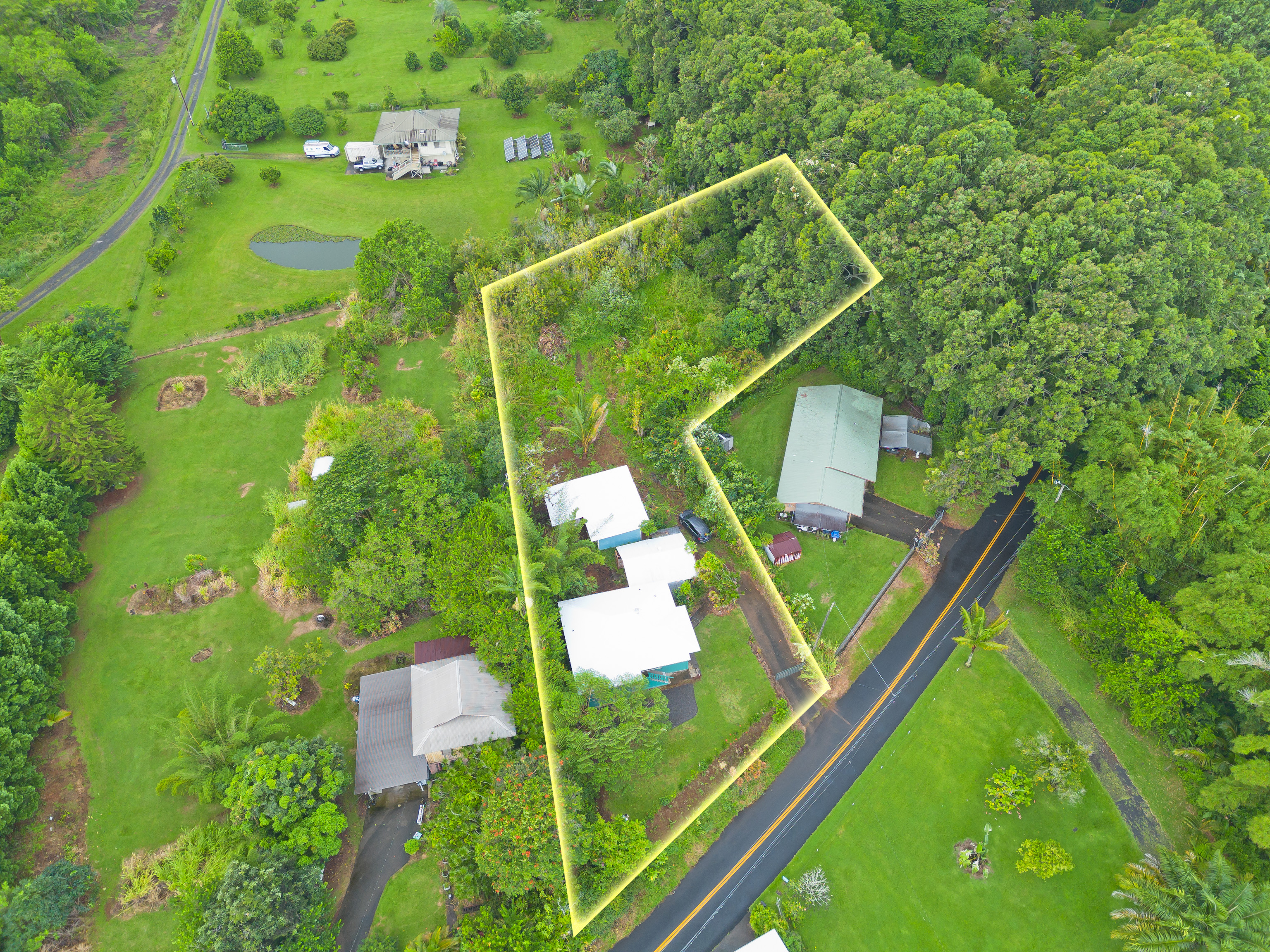27-1021 OLD MAMALAHOA HIGHWAY