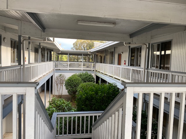 64-1061 MAMALAHOA HIGHWAY 207