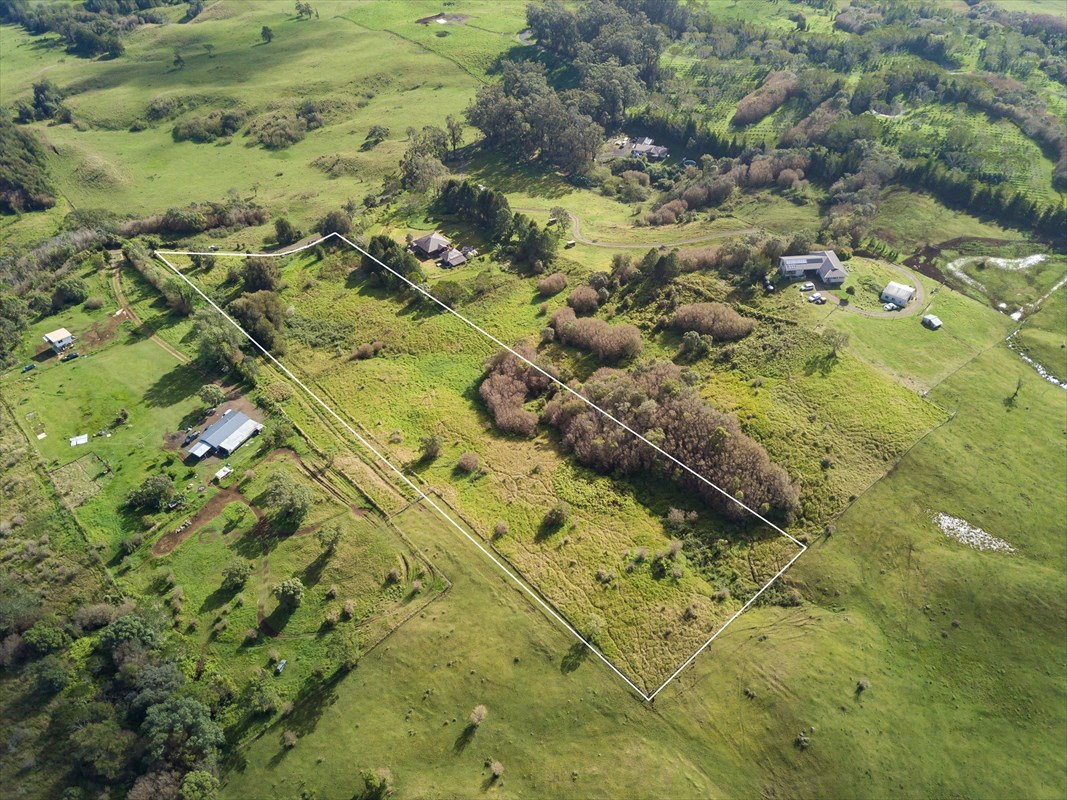 46-3871 KAHANA DR