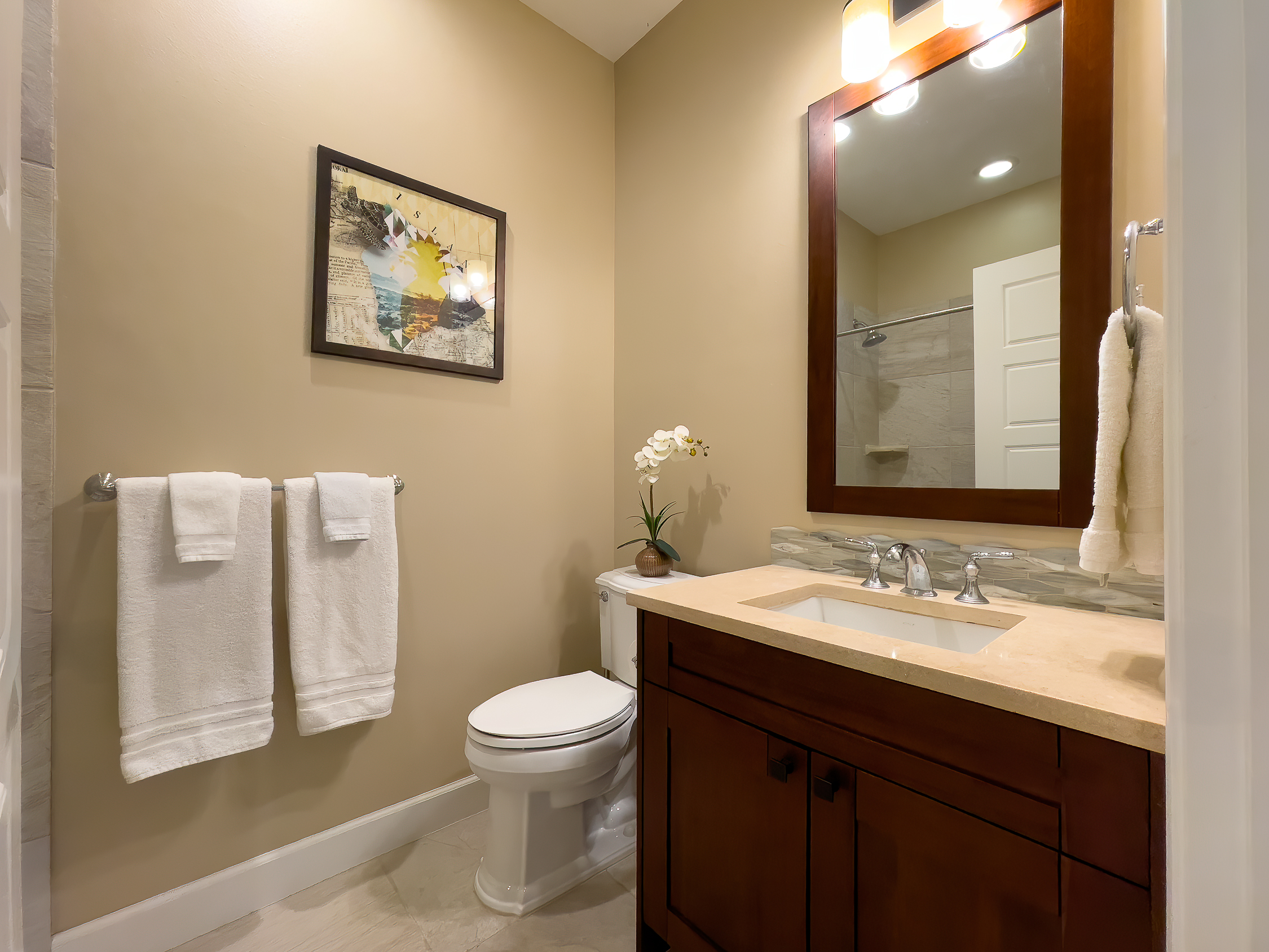 68-1122-N KANIKU DR 501591