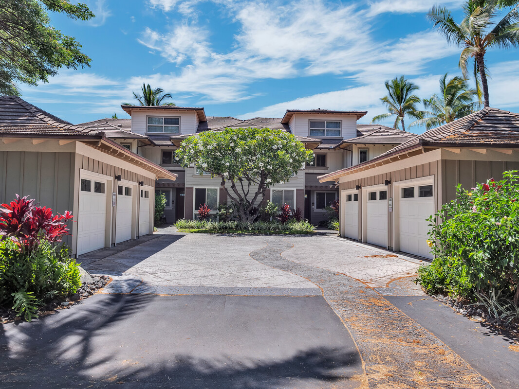68-1376 PAUOA RD F1