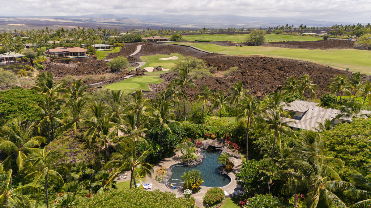 68-1376 PAUOA RD F1