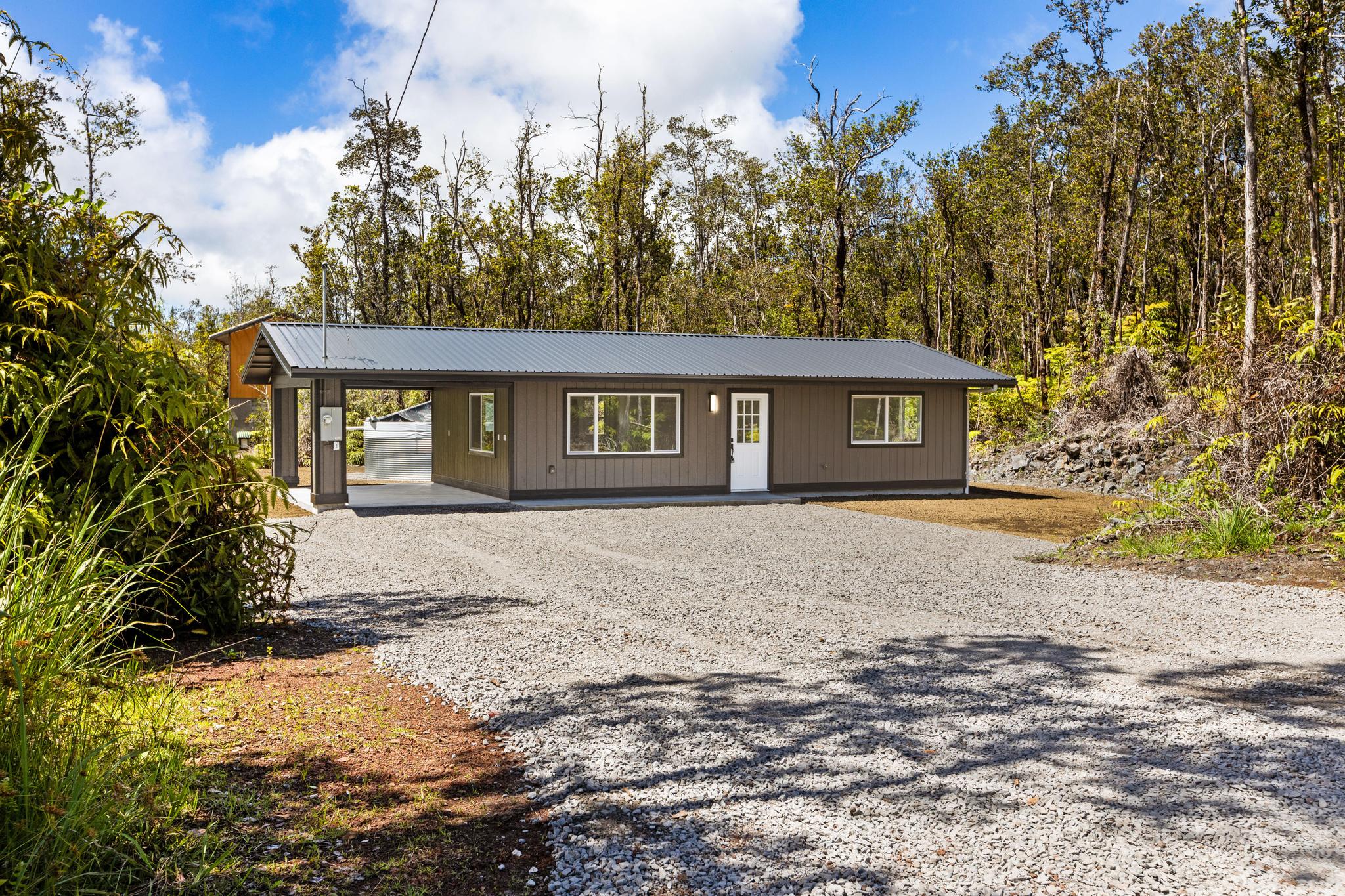11-3105 MOKUNA ST
