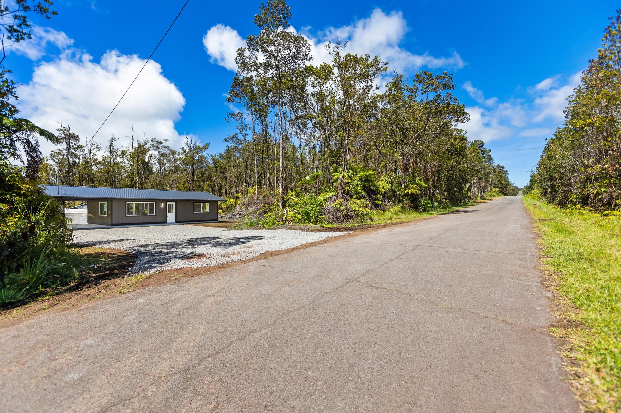11-3105 MOKUNA ST