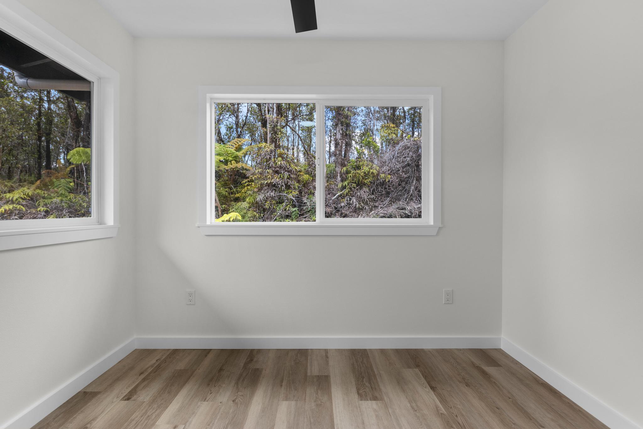 11-3105 MOKUNA ST