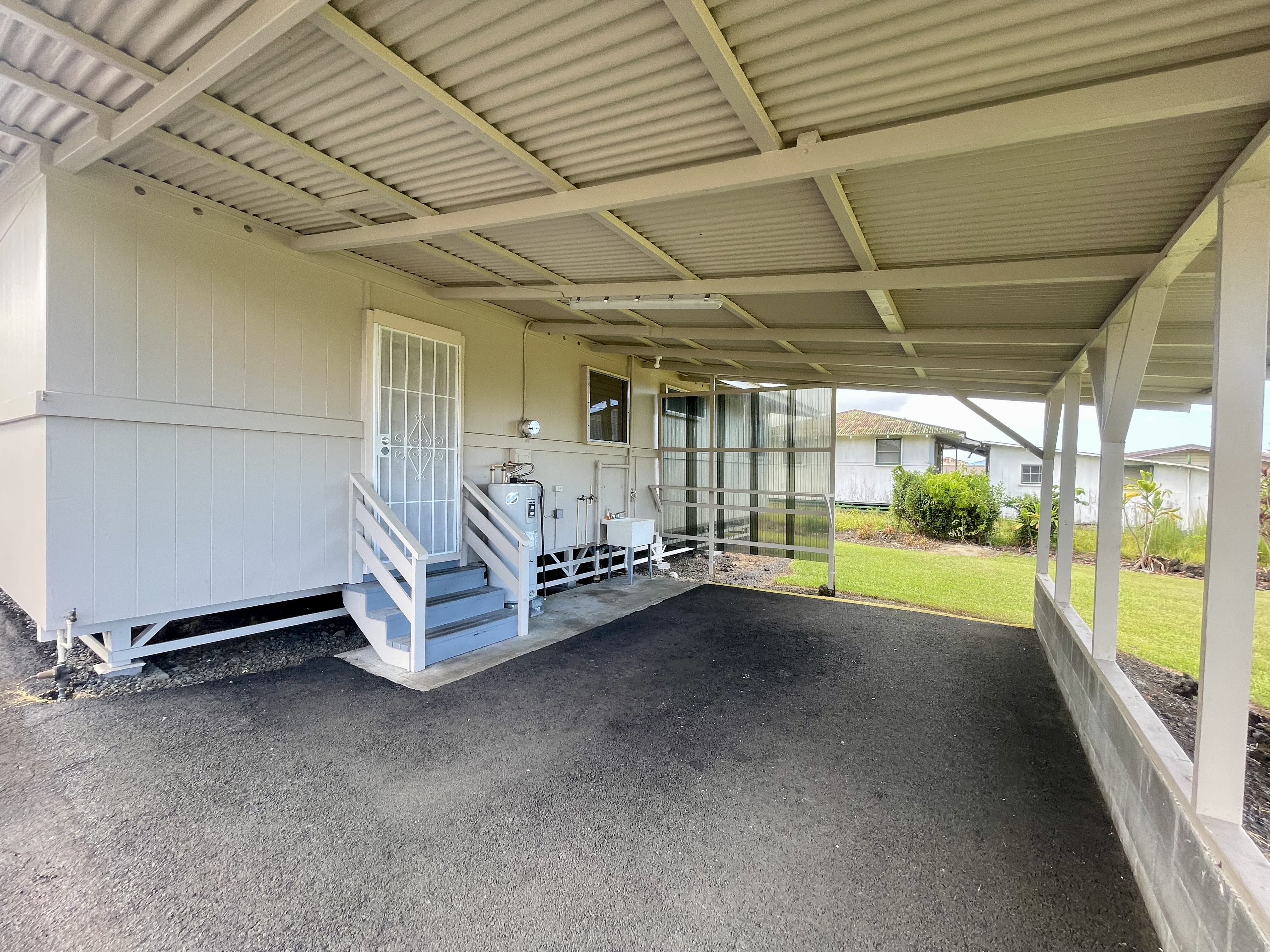325 IWALANI ST