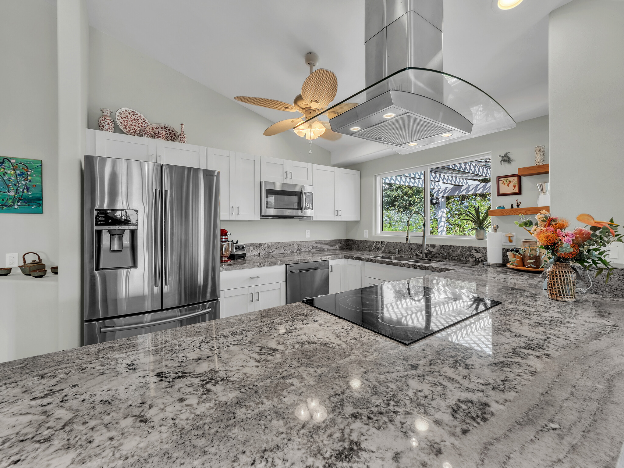 77-157 QUEEN KALAMA AVE