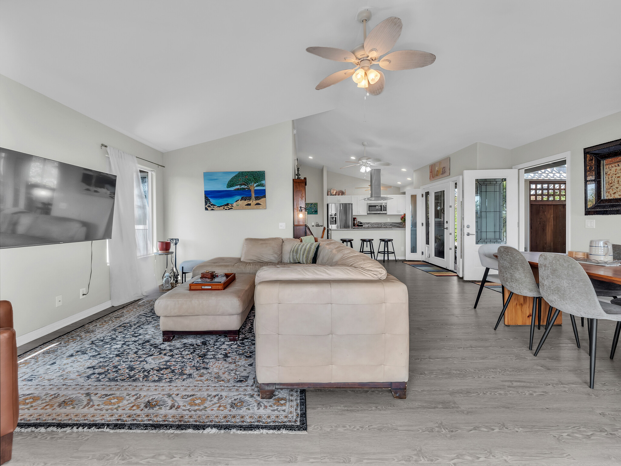 77-157 QUEEN KALAMA AVE