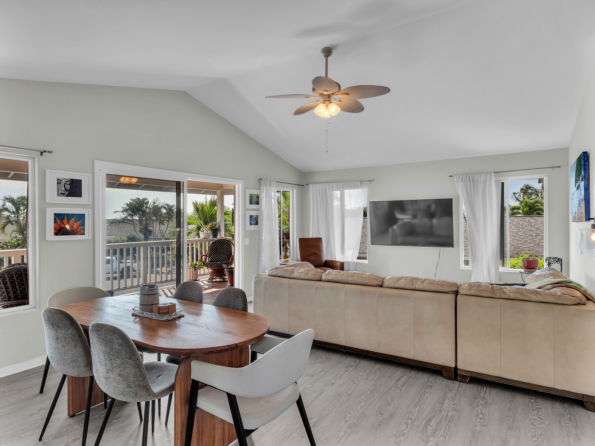 77-157 QUEEN KALAMA AVE