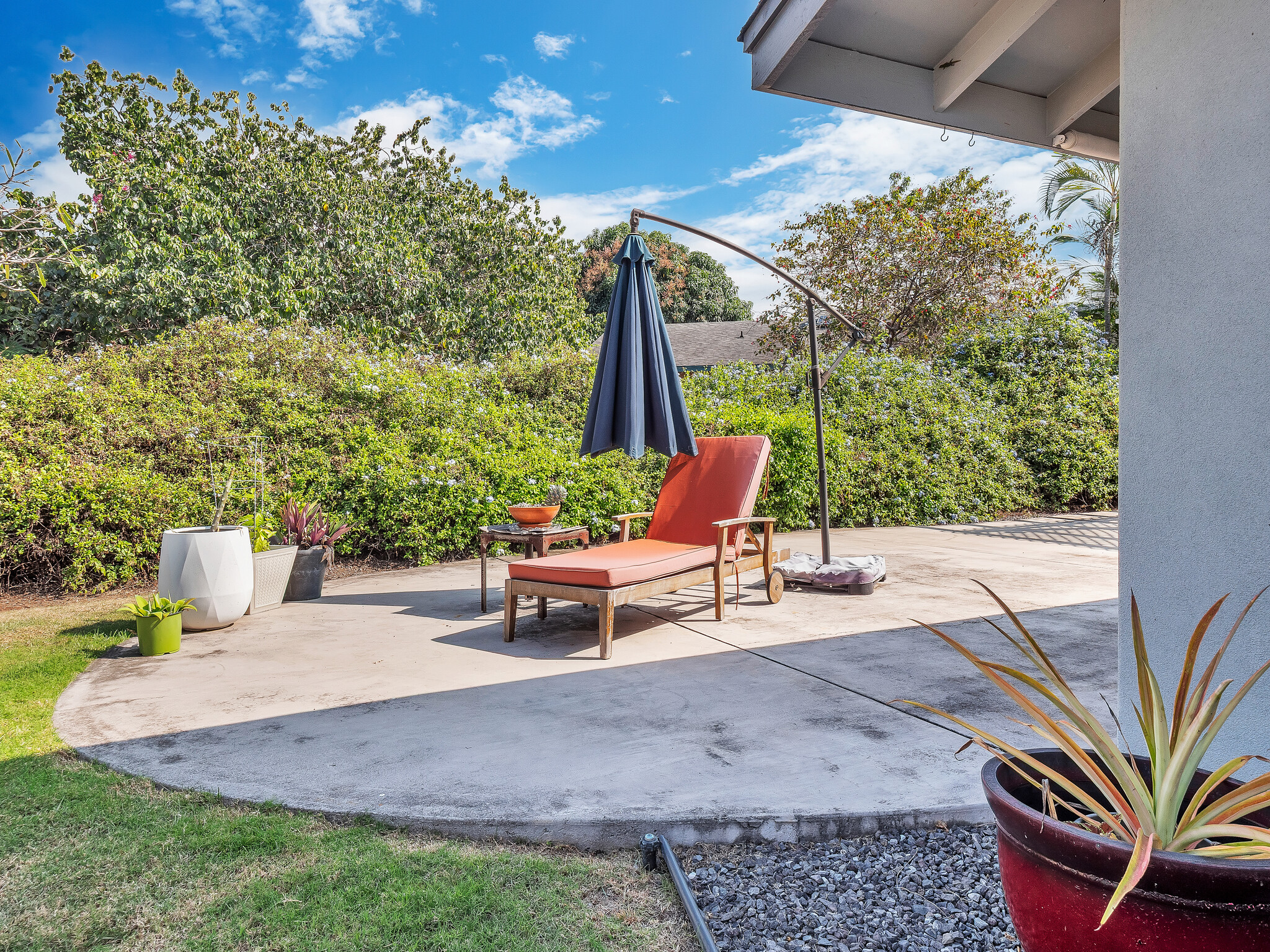 77-157 QUEEN KALAMA AVE