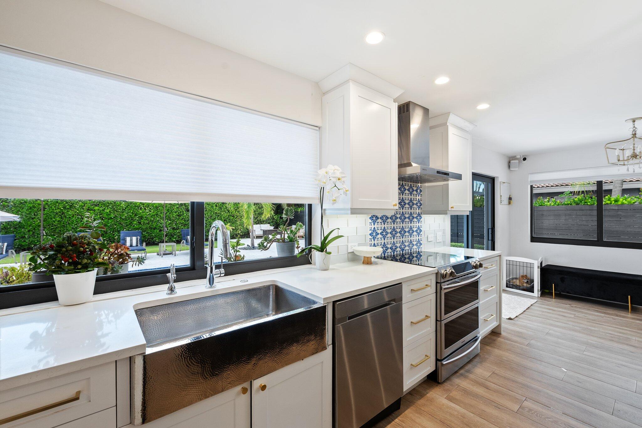 410 SW 7th Way