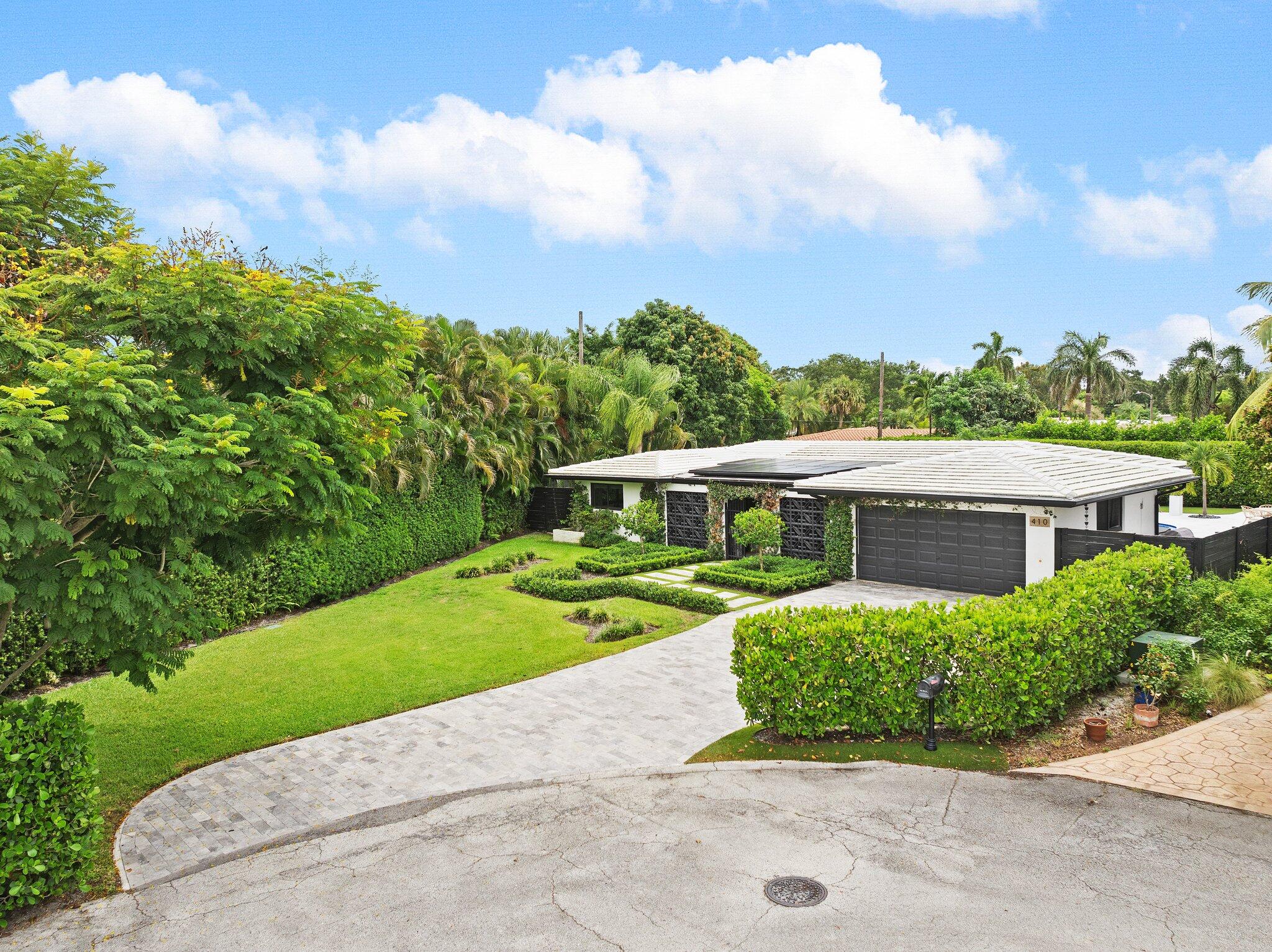 410 SW 7th Way