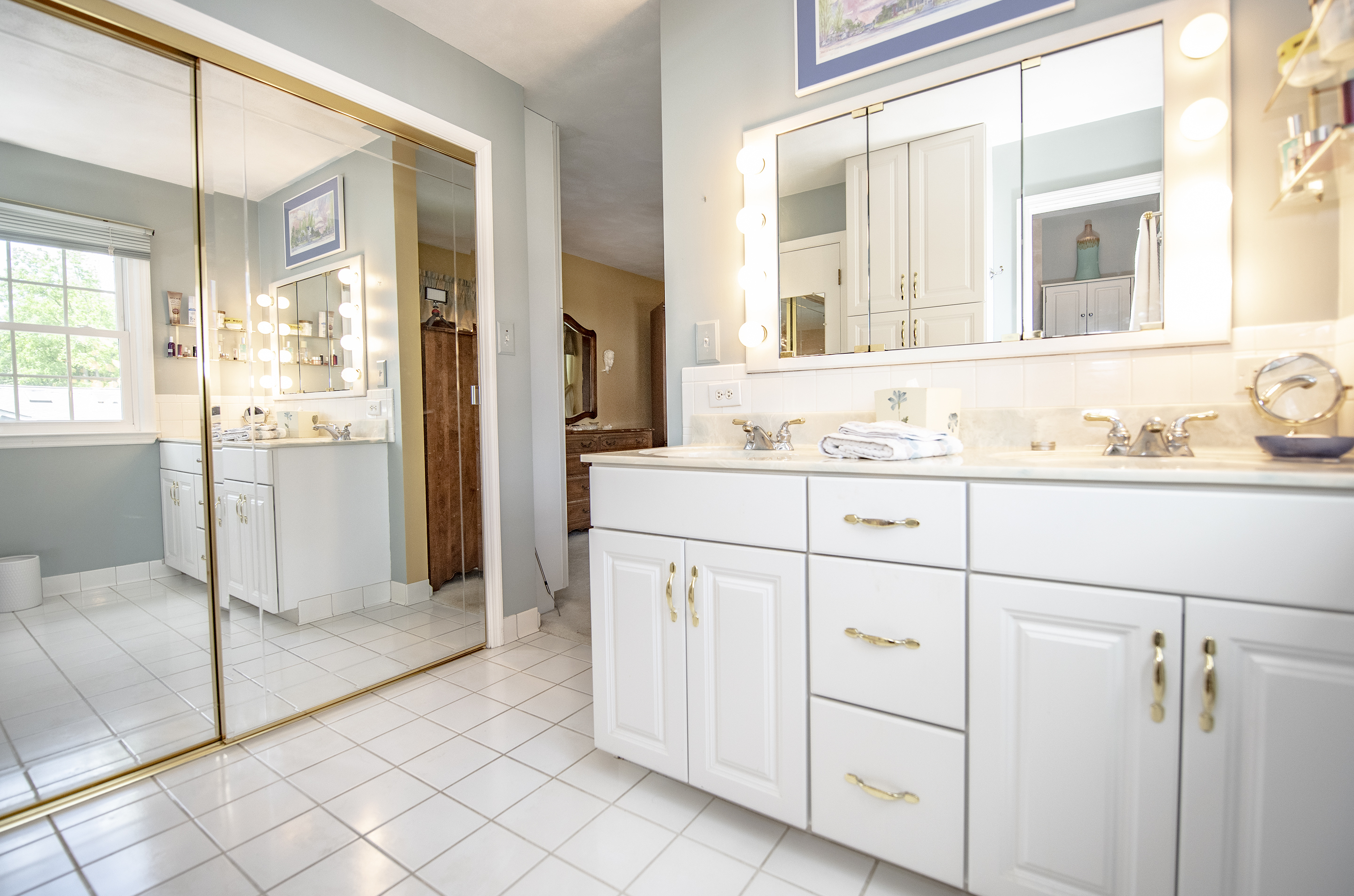 6736 Farmleigh Drive