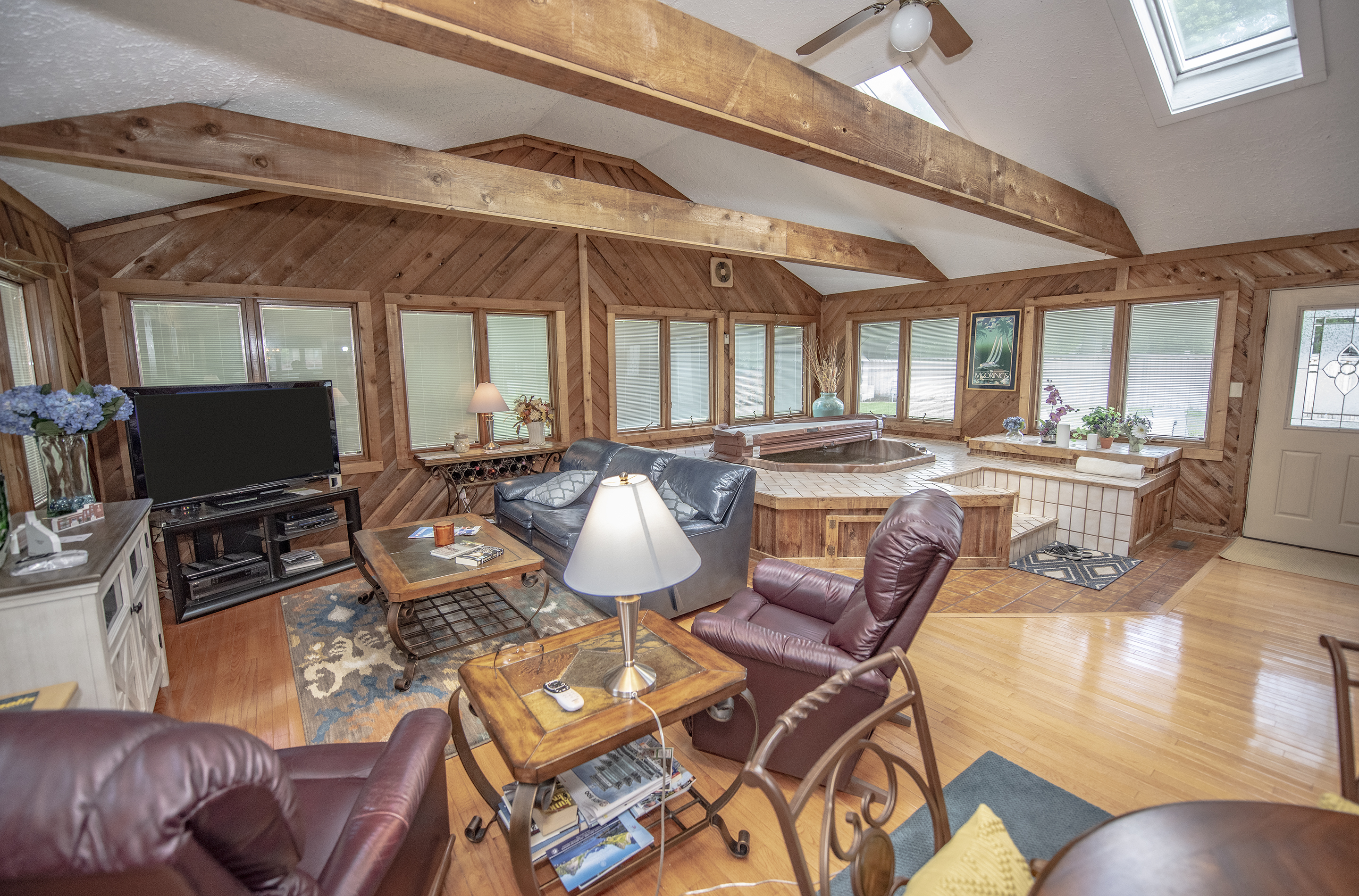 6736 Farmleigh Drive