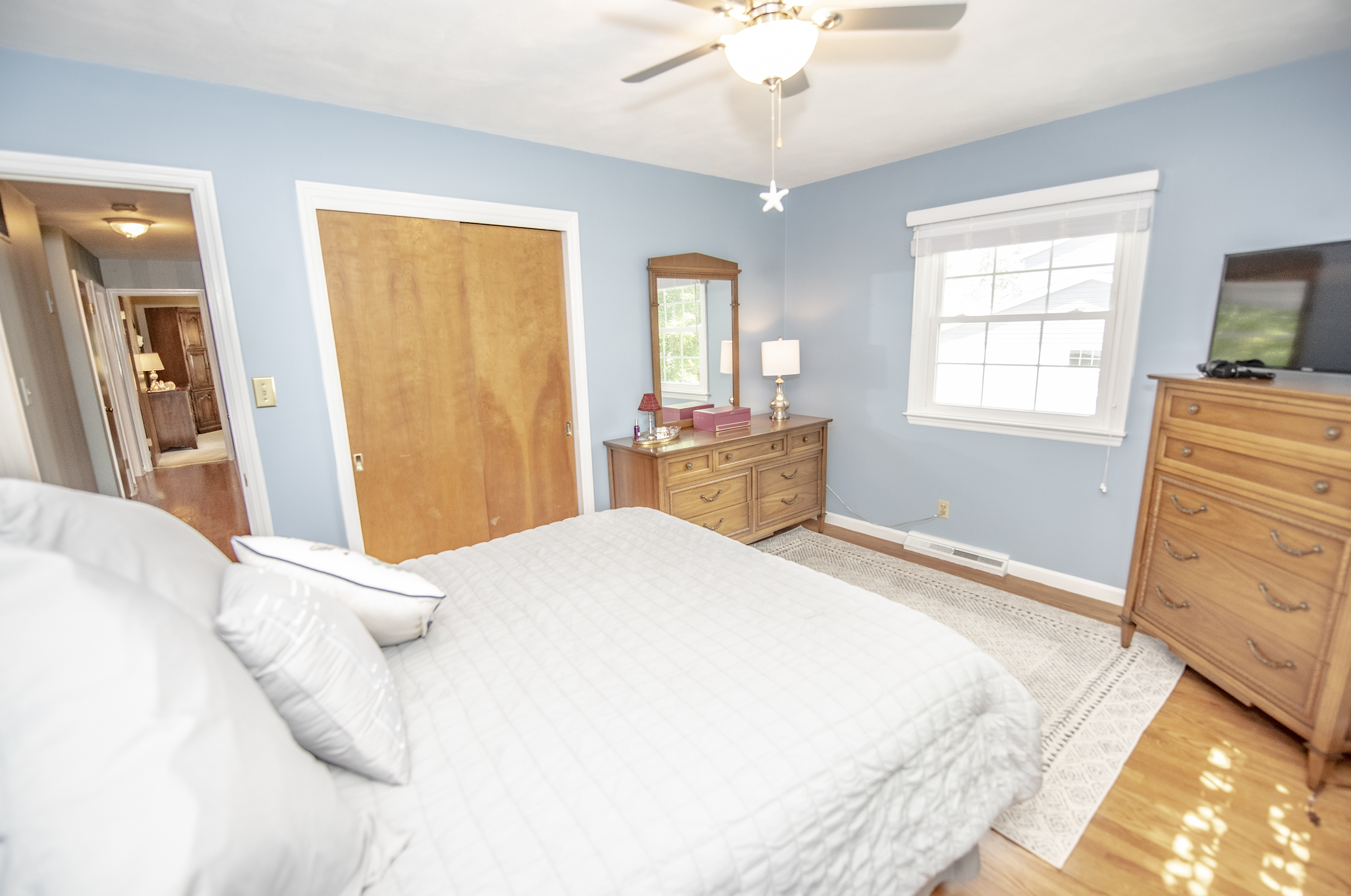 6736 Farmleigh Drive