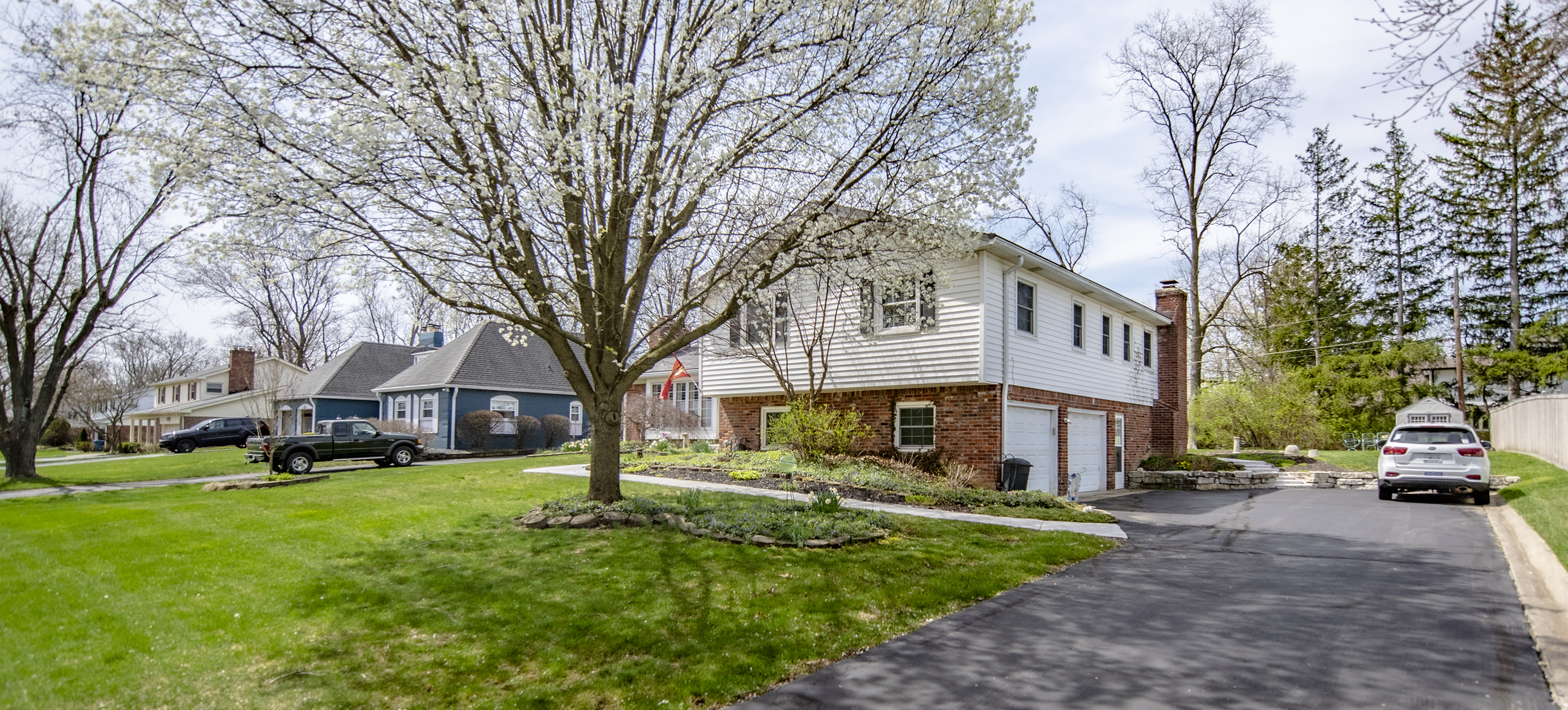 6736 Farmleigh Drive