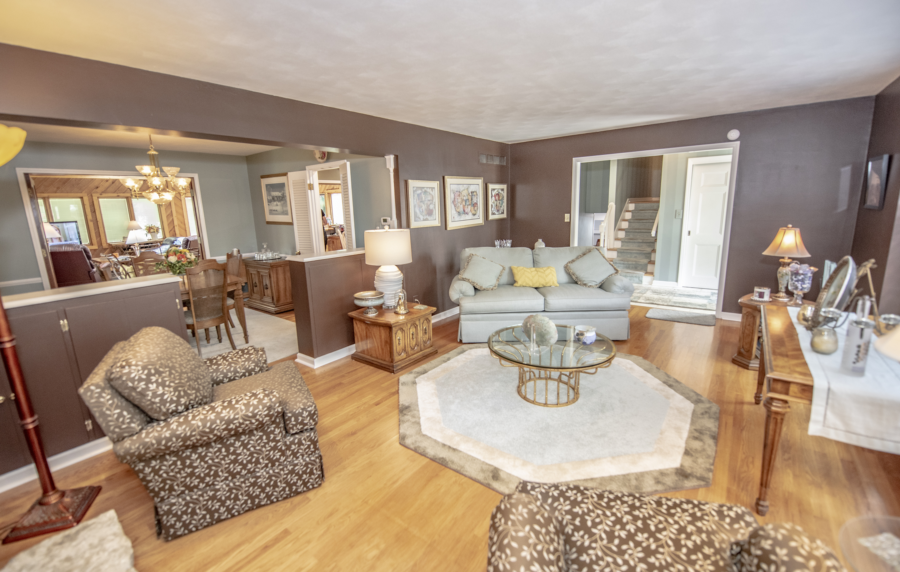 6736 Farmleigh Drive