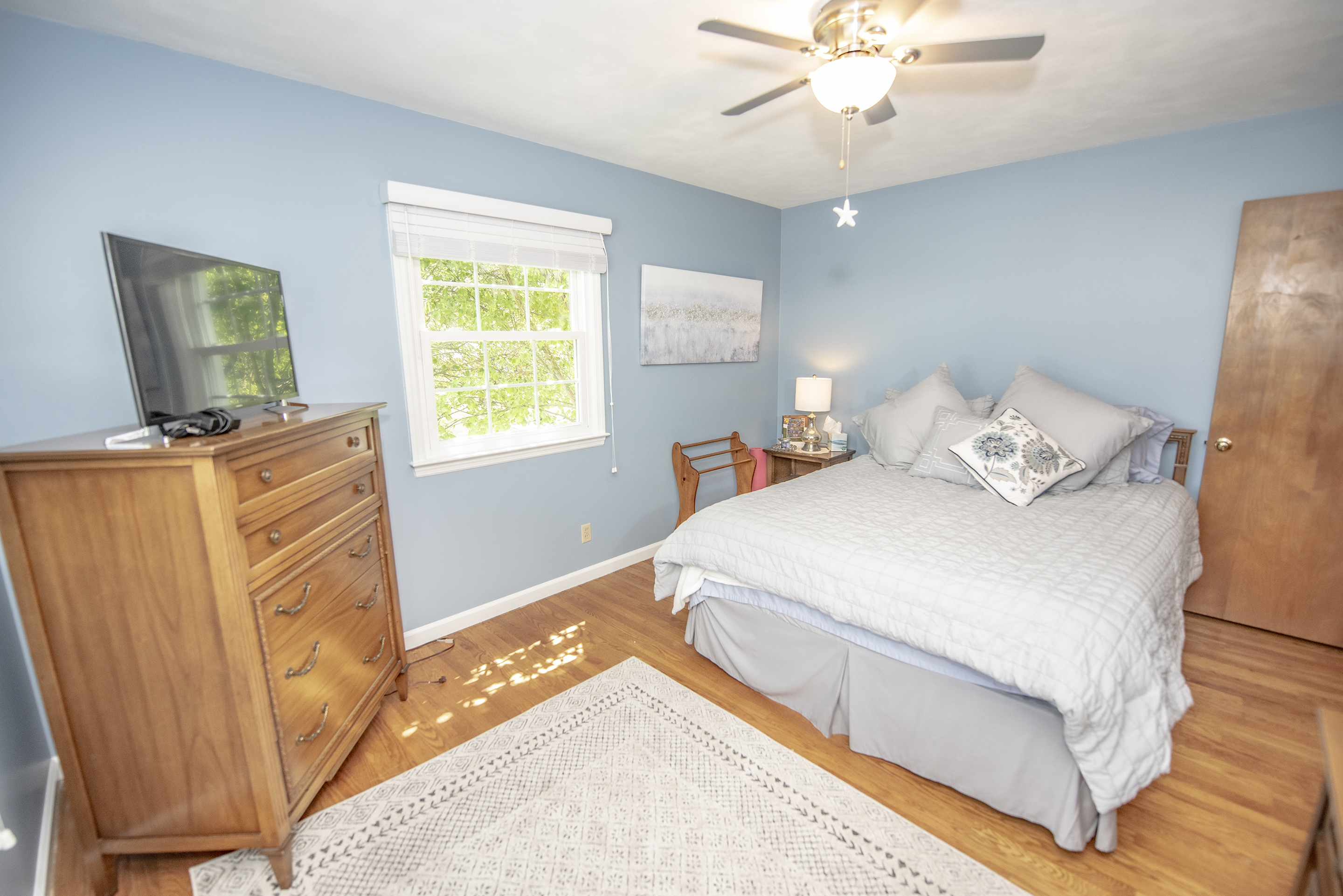 6736 Farmleigh Drive