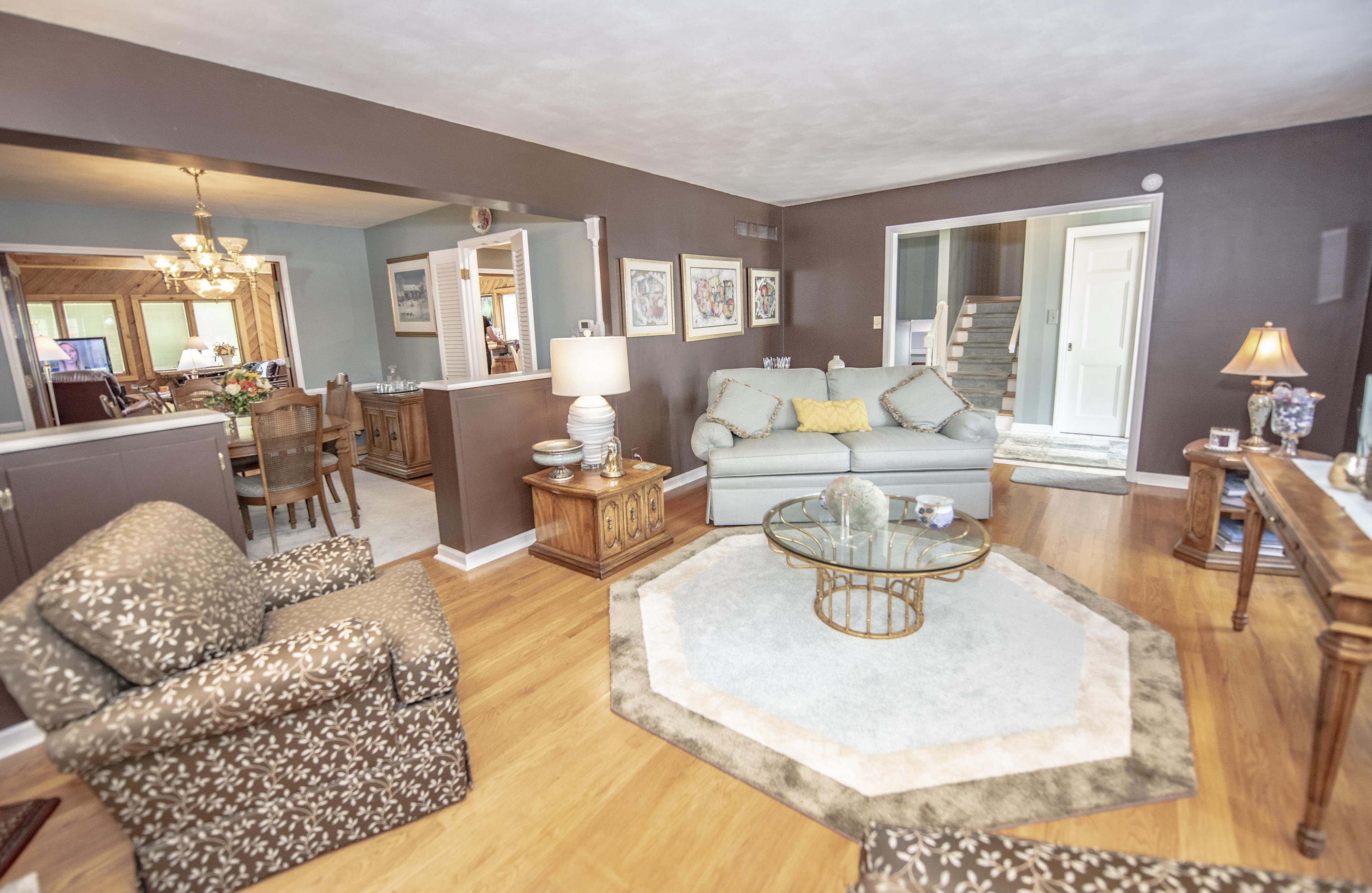 6736 Farmleigh Drive