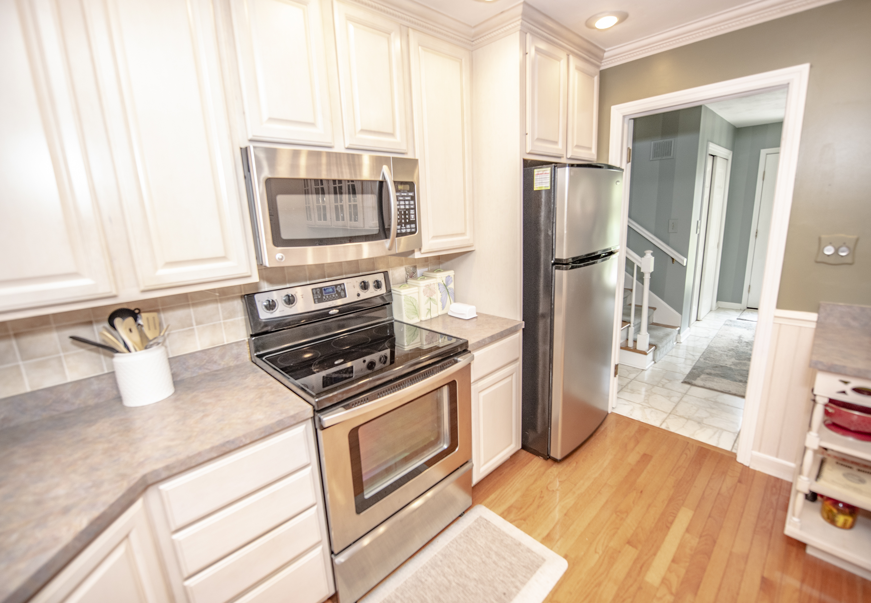 6736 Farmleigh Drive