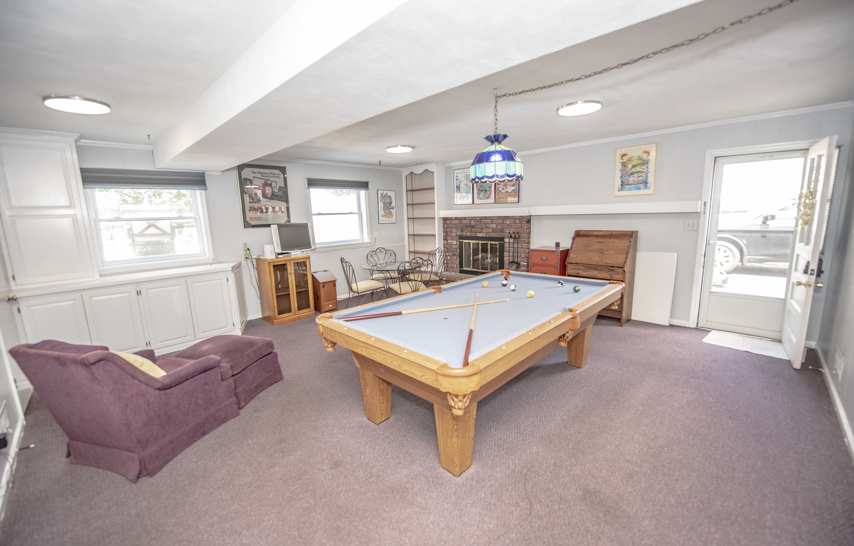 6736 Farmleigh Drive