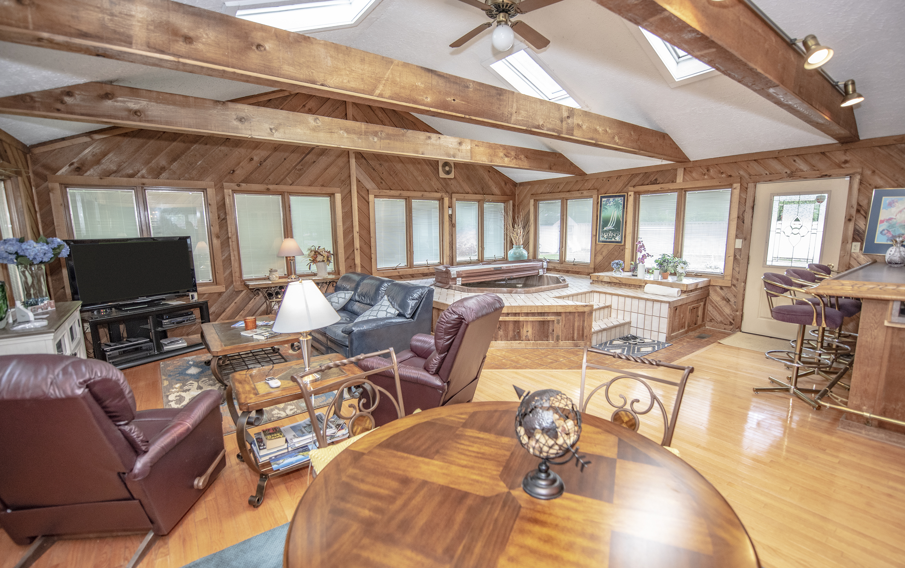 6736 Farmleigh Drive