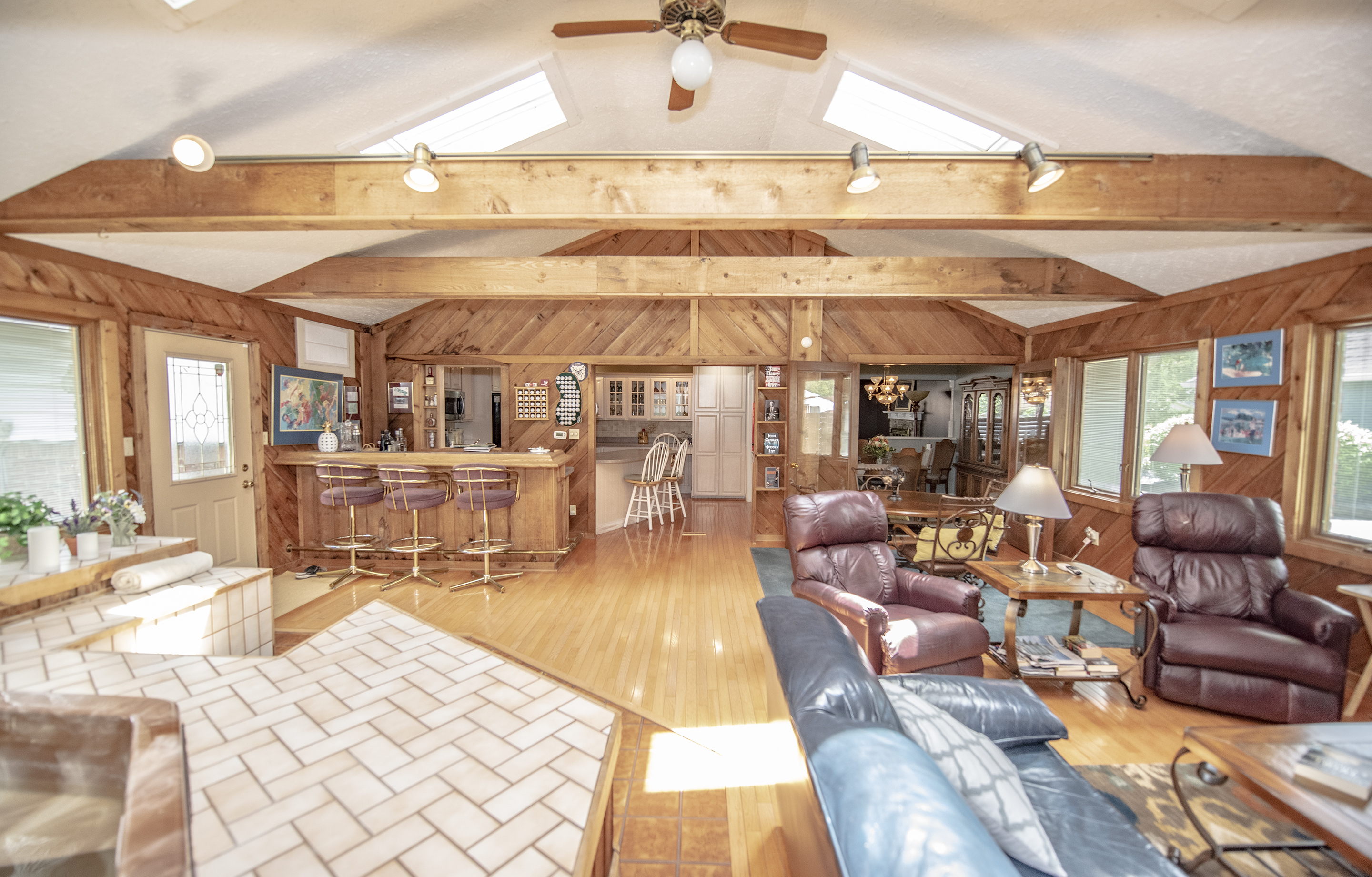 6736 Farmleigh Drive