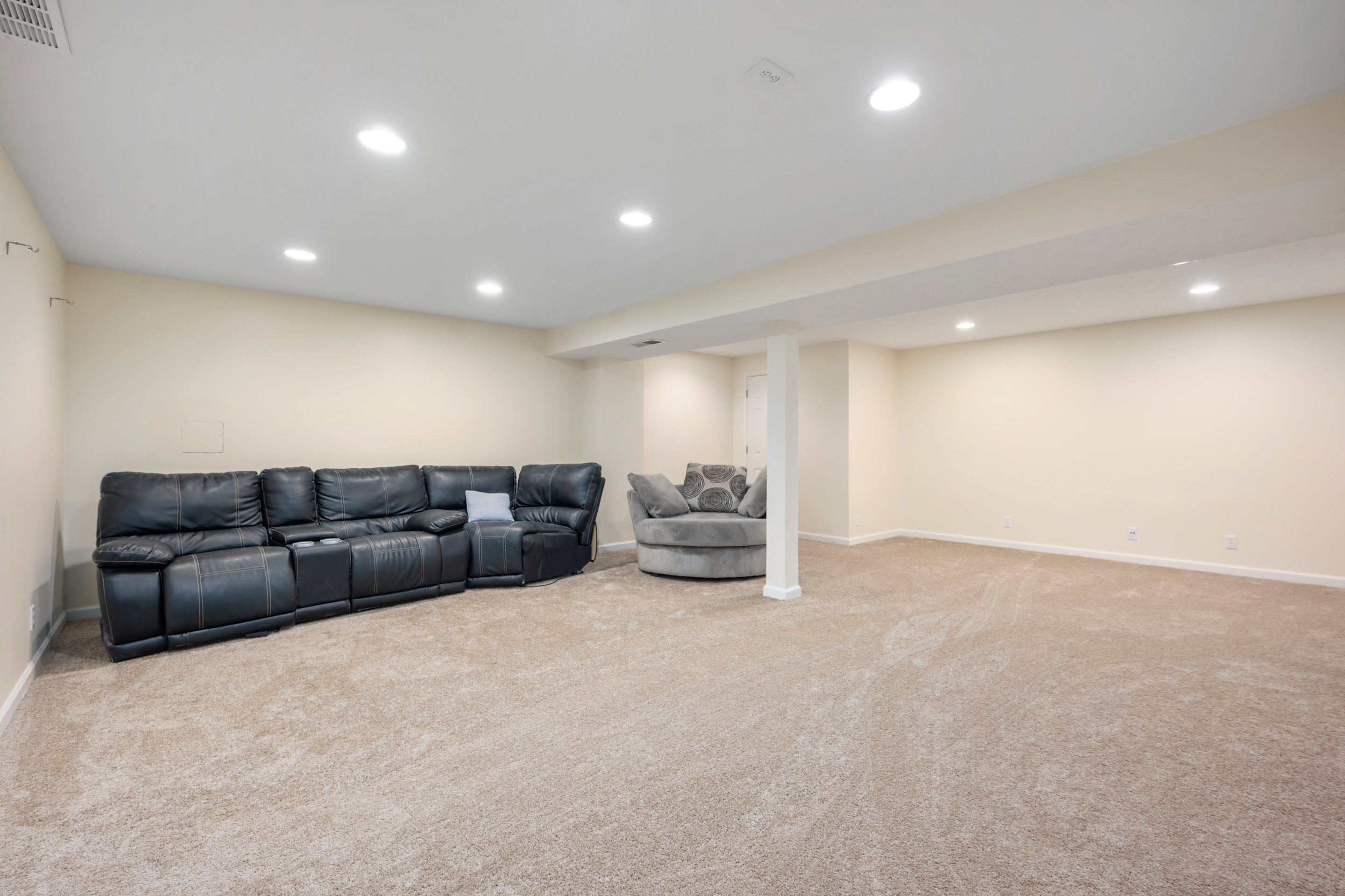 8379 Bighorn Court