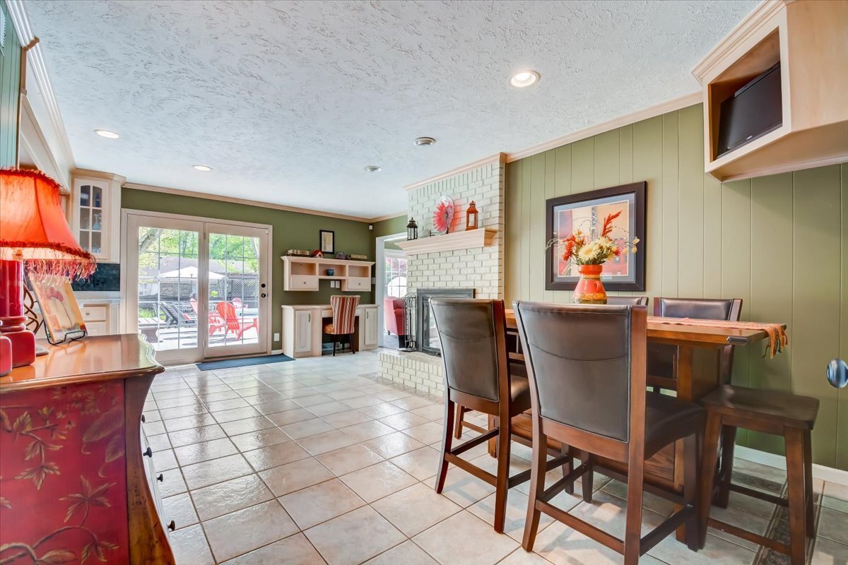 4521 Briarwood Drive