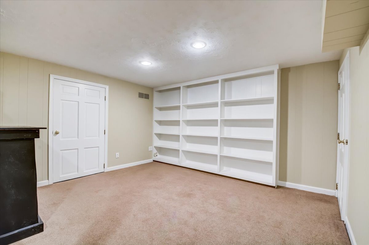 4521 Briarwood Drive