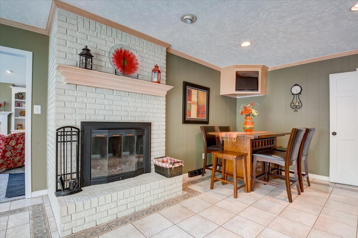 4521 Briarwood Drive