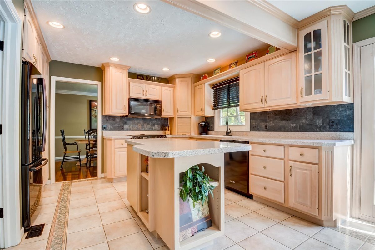 4521 Briarwood Drive