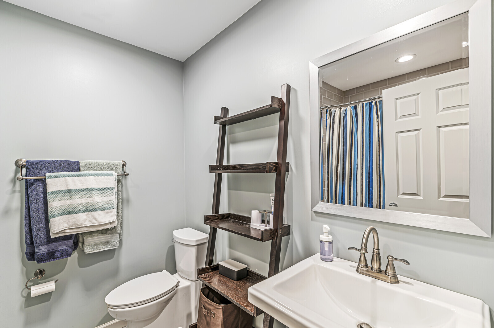 3220 Van Tassel Drive