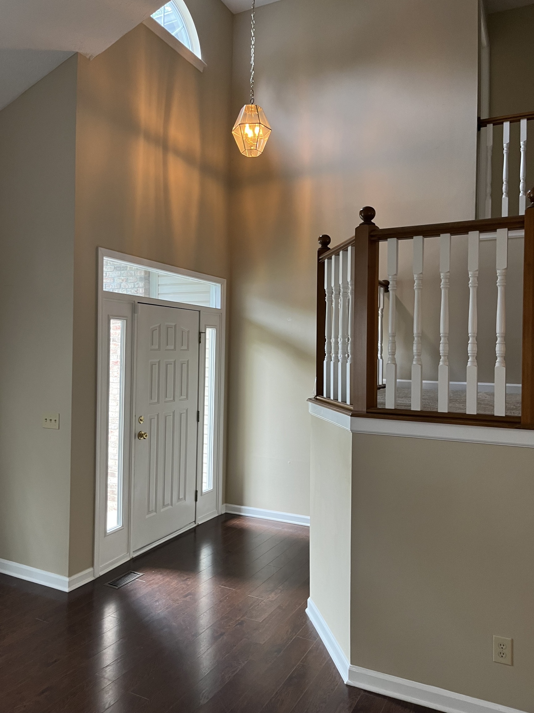 10805 Belmont Circle