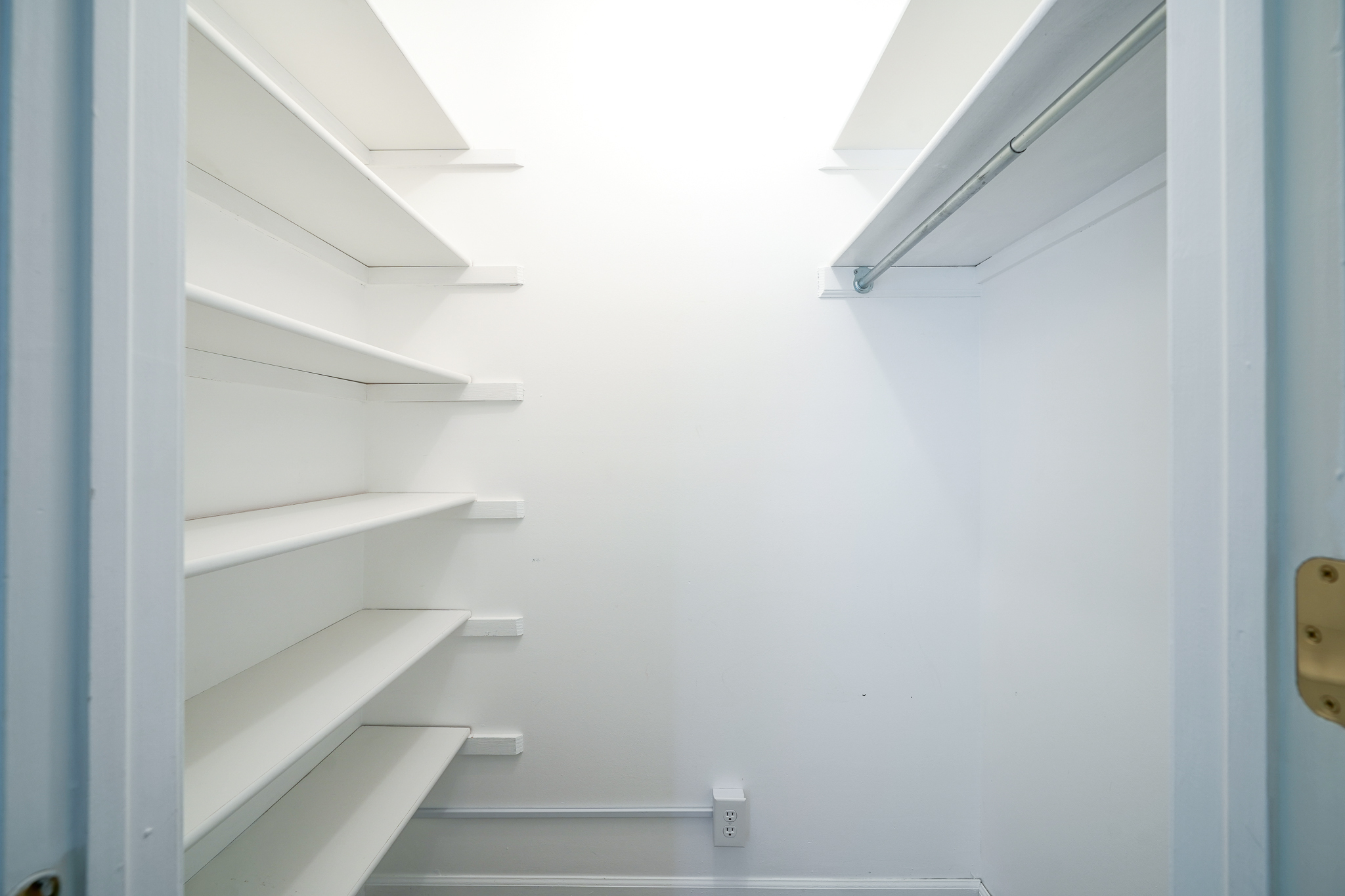 507 Hunters Drive Unit: APT B